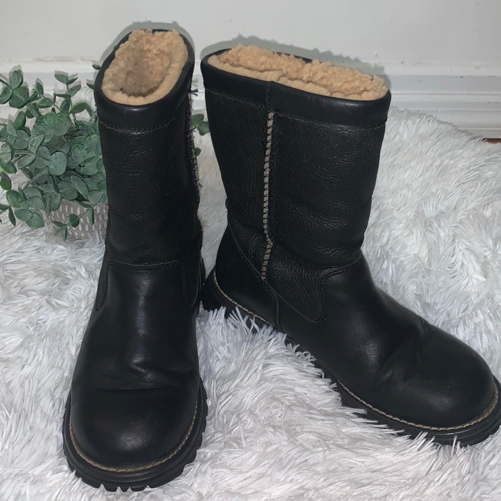 Black Leather Ugg Boots